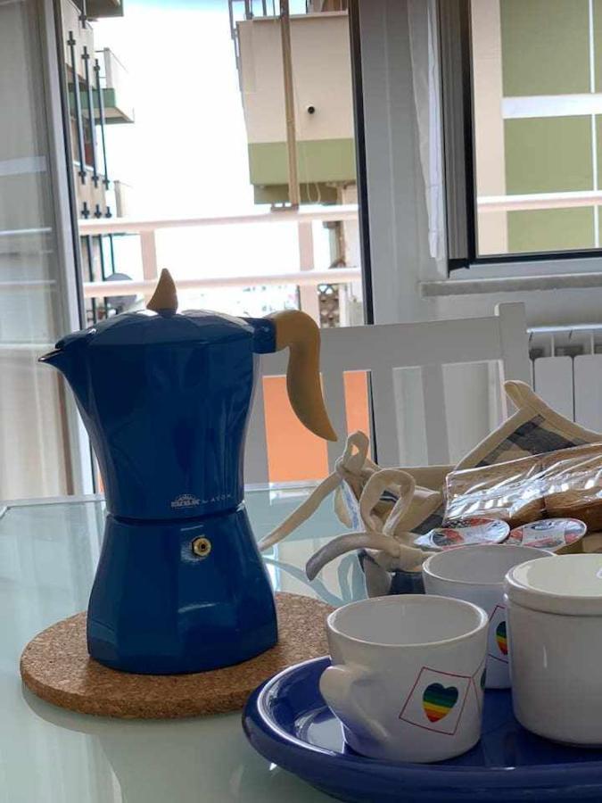 Appartamento sul porto Nettuno Esterno foto